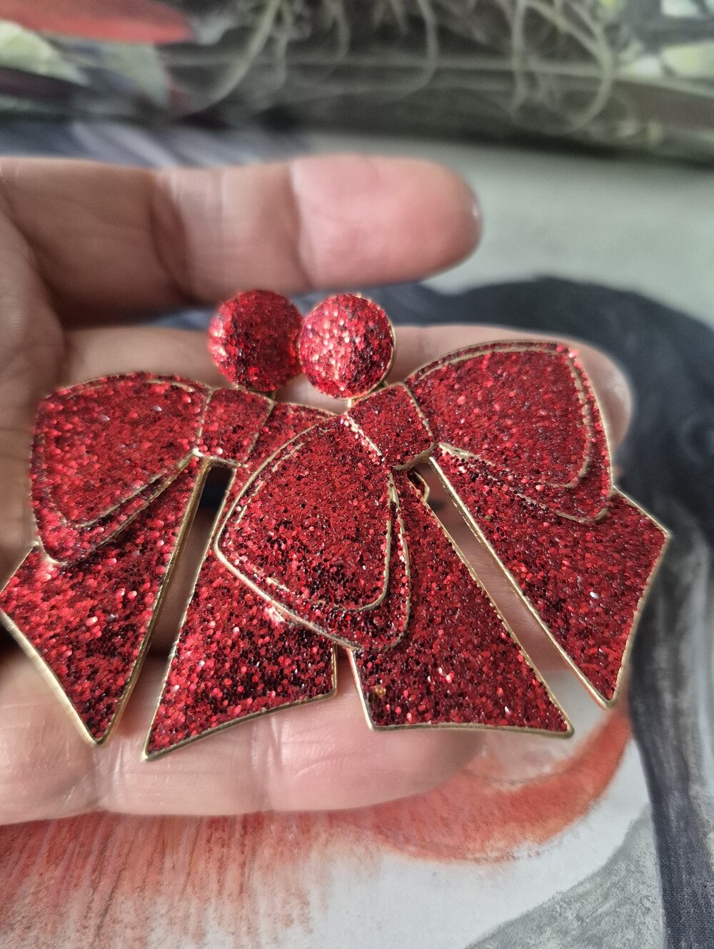 Red Glitter Bow Drop Gorgeous Festive Earrings Hollidays Christmas - Picture 5 of 7